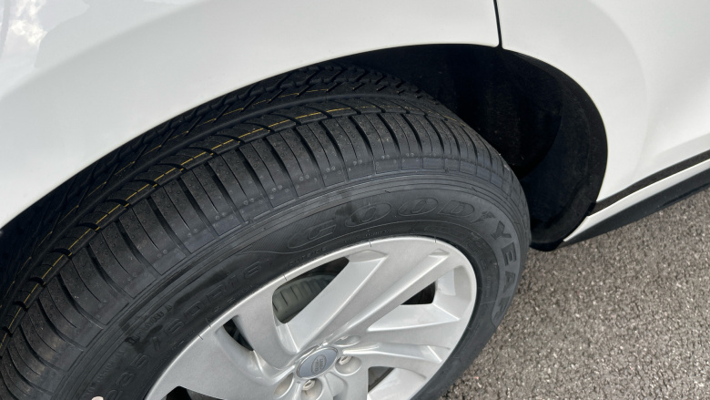 Land Rover Range Rover Evoque 2.0 D200 R-Dynamic S 5dr Auto Diesel Hatchback